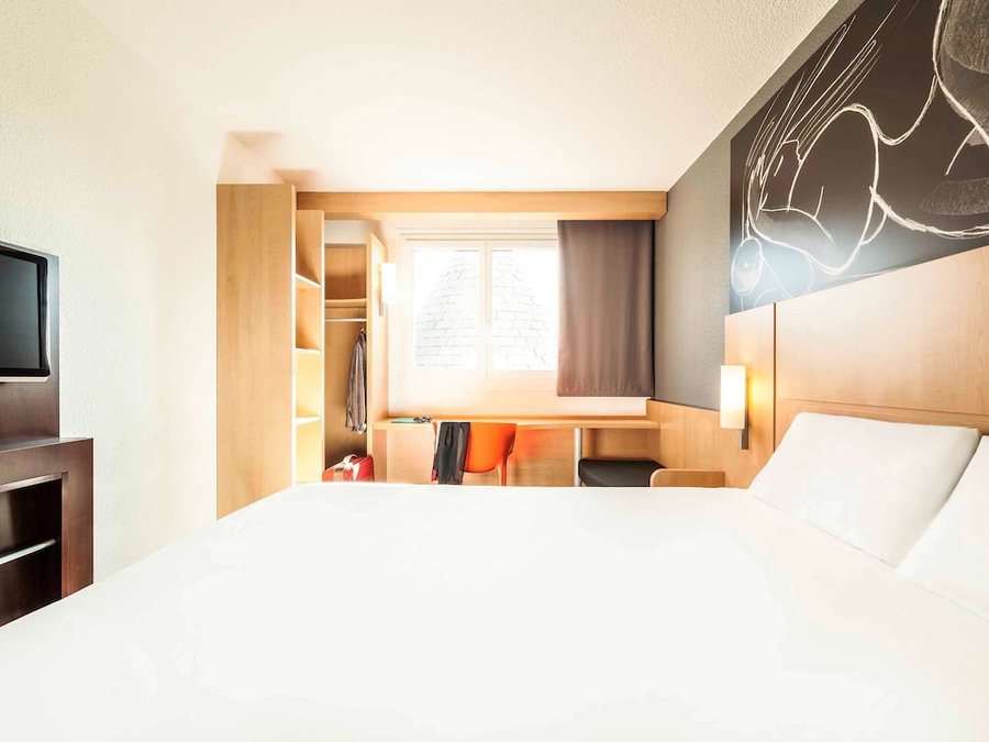 ibis Chatellerault, Chatellerault, France