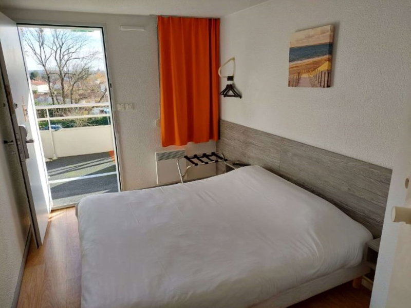 Premiere Classe Saintes, Saintes, France