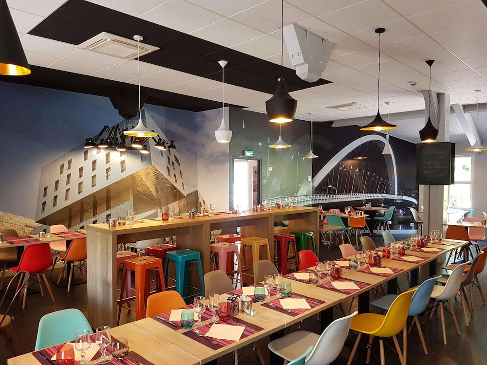 Hotel · Brit Hotel Confort Lyon Dardilly, Dardilly