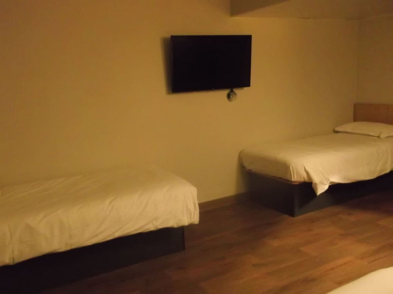 B&B HOTEL Le Creusot Montchanin, Montchanin, France
