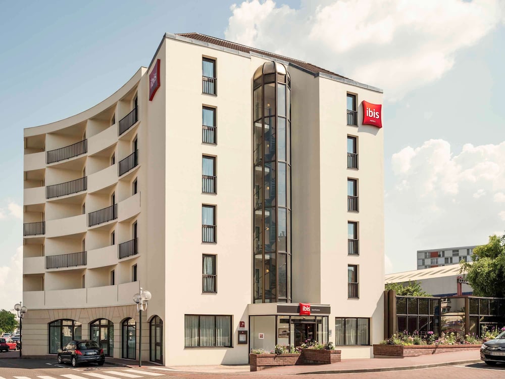 ibis Saint Gratien, Франция