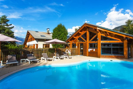 Logis Hôtel Les Peupliers, Baratier, France