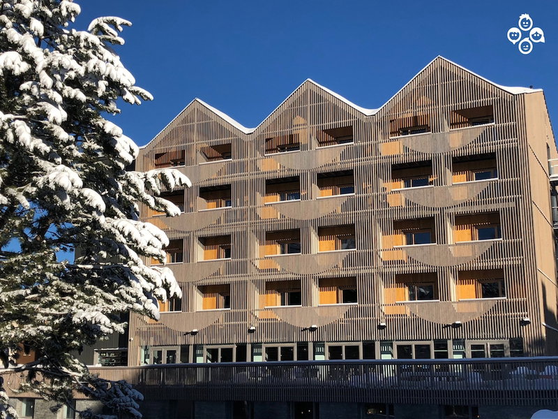The People - Les 2 Alpes - Hostel, Les Deux Alpes, France