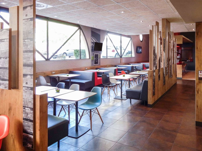 ibis budget Limoges Centre Gare, Limoges, France