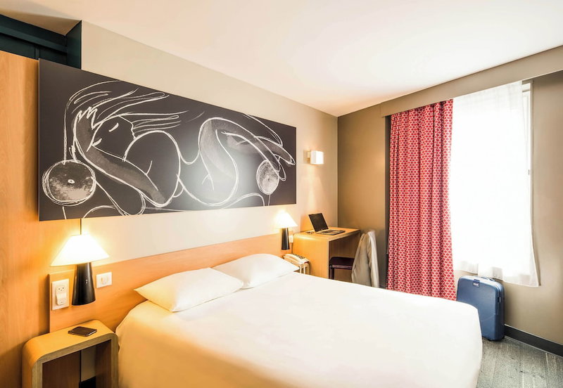 B&B Hotel Orléans Centre Foch, Orléans, France