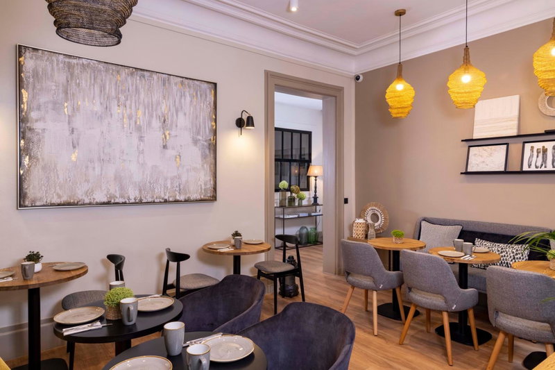 Hôtel Le Fer à Cheval, Trouville-sur-Mer, France