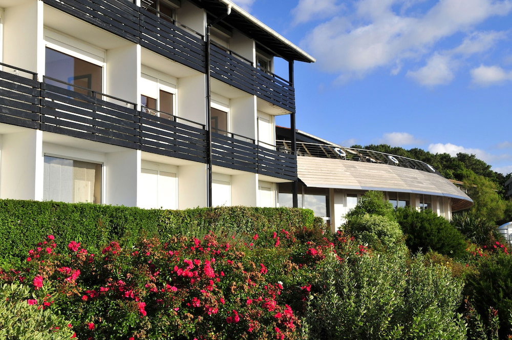 Azureva Anglet, France