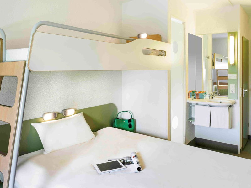 ibis budget Lyon Est Chaponnay, Chaponnay, France