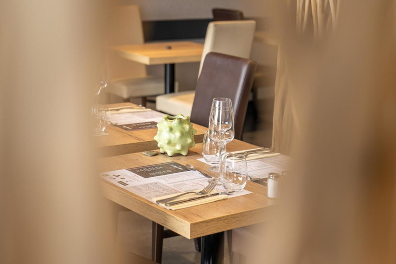 Logis Hôtel Restaurant Le Sainte Mère, Sainte-Mère-Église, France