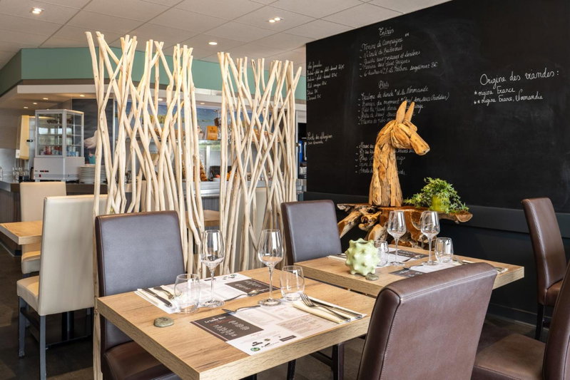 Logis Hôtel Restaurant Le Sainte Mère, Sainte-Mère-Église, France