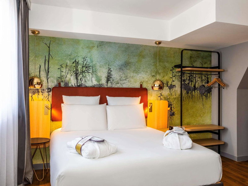 Mercure Saint Omer Centre Gare, Saint-Omer, Франция