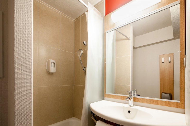 B&B HOTEL Evry Lisses (2), Lisses, France