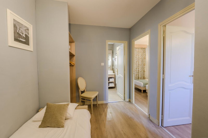 Hôtel l'Aragon à 50m de la cité de Carcassonne, Carcassonne, Francia