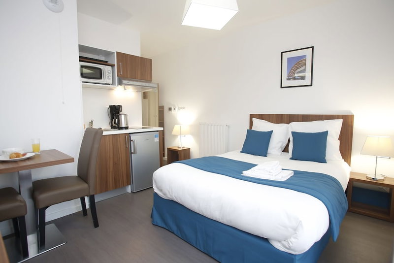 Odalys City Campus Apartment Hotel - Metz Centre, Metz, France