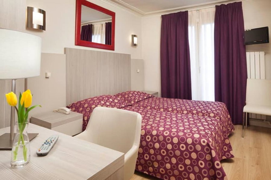 Hotel Excelsior Republique, Paris, Francia