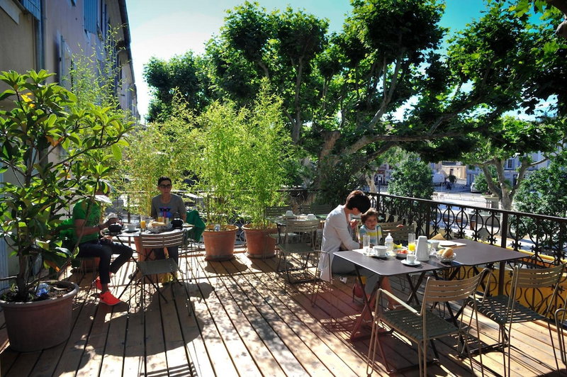 Hôtel Burrhus, Vaison-la-Romaine, France