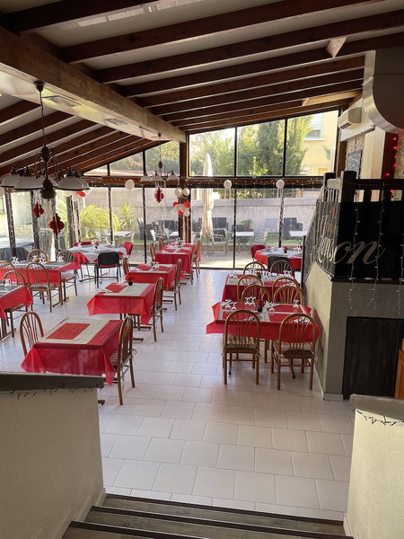 Hotel Les Cigalons, Marseille, Франция