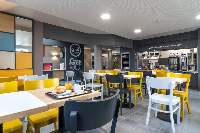 B&B HOTEL Châteauroux Déols, Deols, France