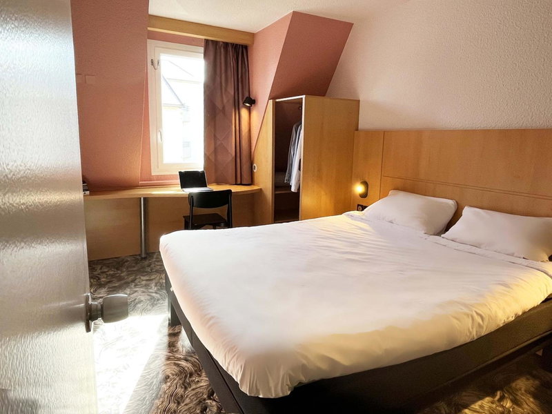 B&B HOTEL Montluçon Centre, Montluçon, France