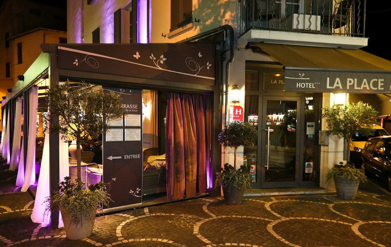 La Place, Antibes, Frankreich