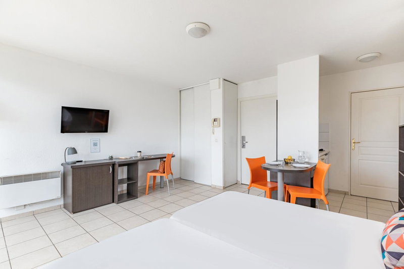Appart'City Classic Thonon Les Bains, Thonon-les-Bains, Франция