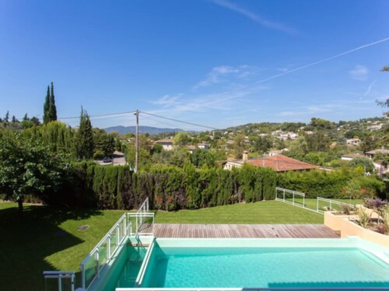 Adonis Mougins, Mougins, Francia