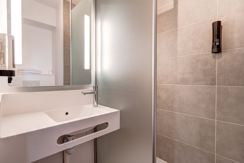 B&B HOTEL Bordeaux Saint André De Cubzac, Saint-André-de-Cubzac, France