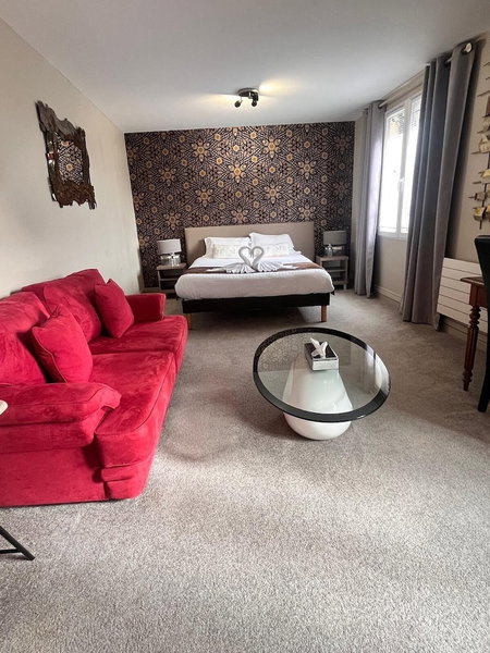 Hôtel L'Univers, Chatellerault, France