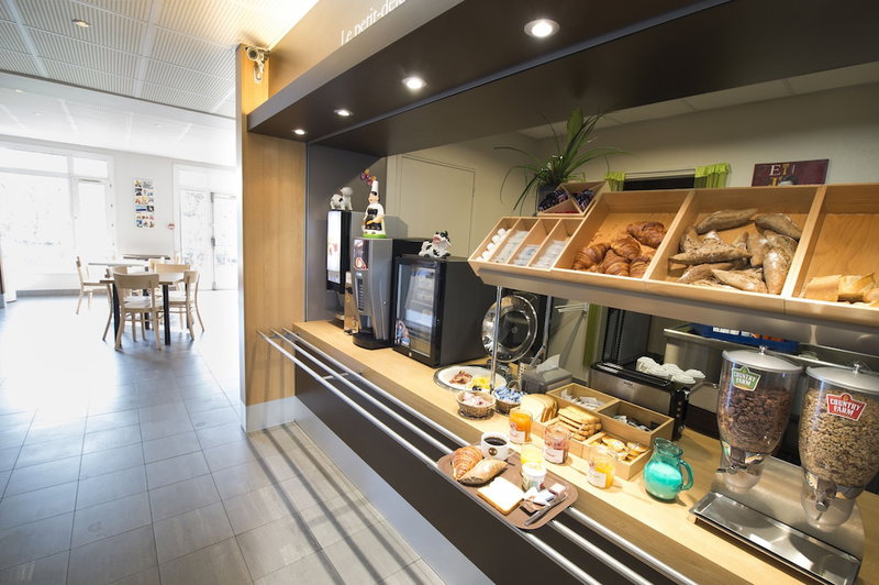 B&B HOTEL Tours Parc Expo St Avertin, Saint-Avertin, France