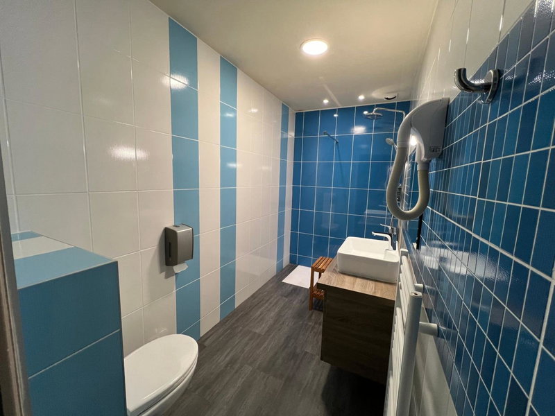 Brit Hotel du Parc Niort Centre-Parking gratuit, Niort, France