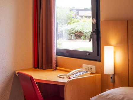 Hôtel ibis Guingamp Cœur de Bretagne, Ploumagoar, France