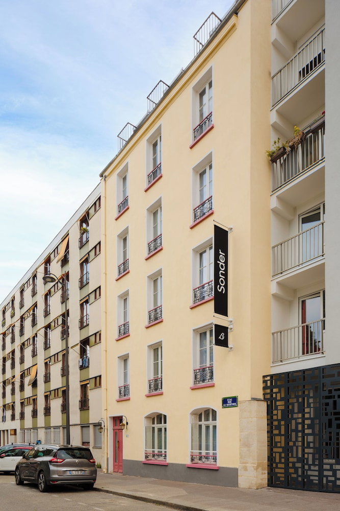 Hotel · Sonder Quintinie, Paris