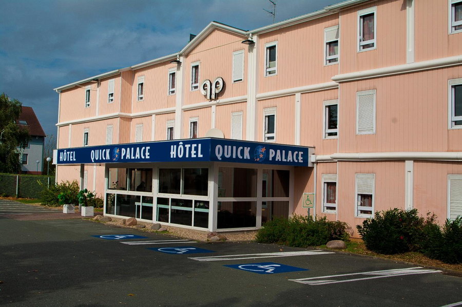 Quick Palace Poitiers, Chasseneuil-du-Poitou, Frankreich