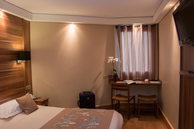 Ibis Styles Annecy Le Vieux, Annecy, Франция