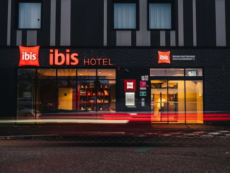 Ibis Rouen Centre Rive Gauche Mermoz, Rouen, France