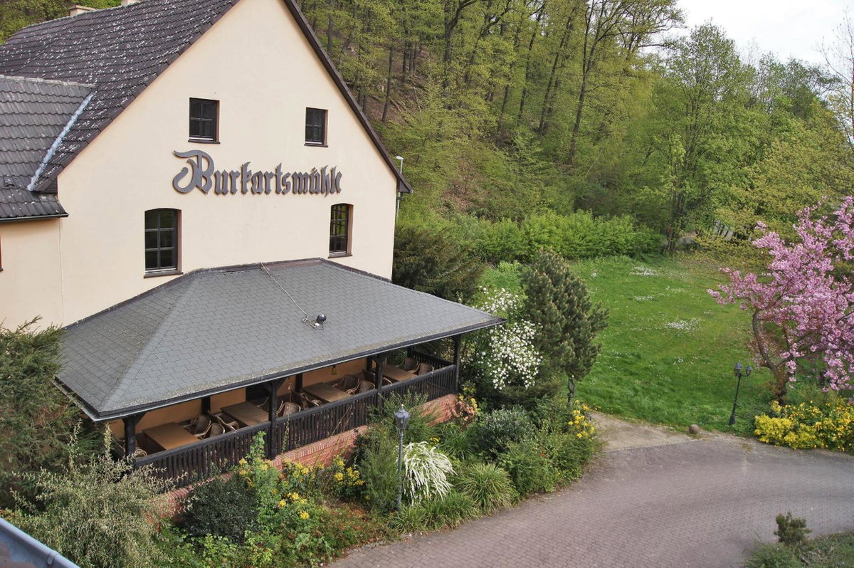 Hotel · Landhotel Burkartsmühle, Hofheim Am Taunus