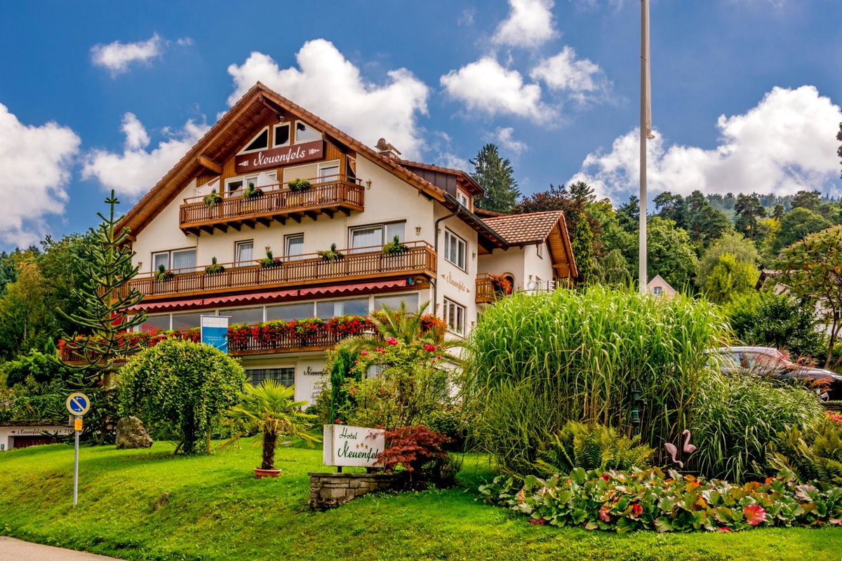 Hotel · Hotel Neuenfels, Badenweiler