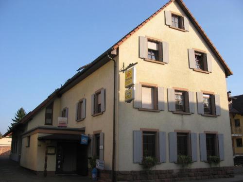 Отель · Hotel Krone Kappel, Kappel-Grafenhausen