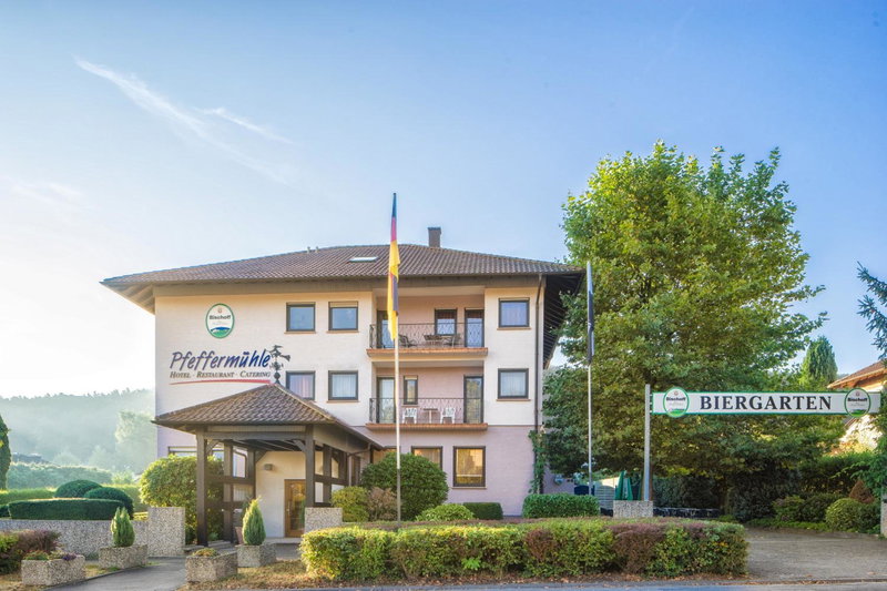 Hotel & Flammerie Pfeffermühle, Landstuhl, Германия