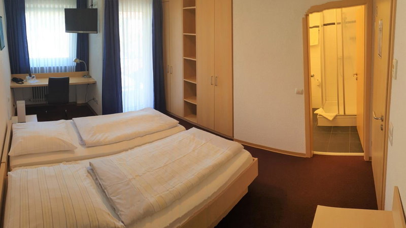 Hotel & Flammerie Pfeffermühle, Landstuhl, Германия