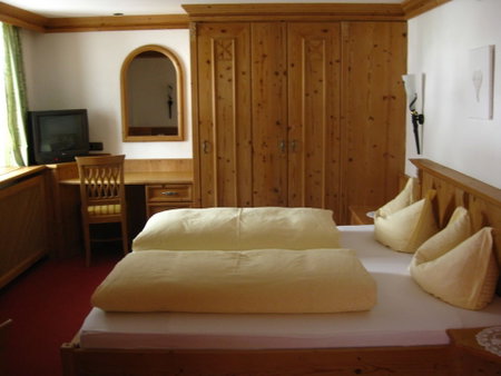 Motel Zum Schweizerbartl, Garmisch-Partenkirchen, Германия