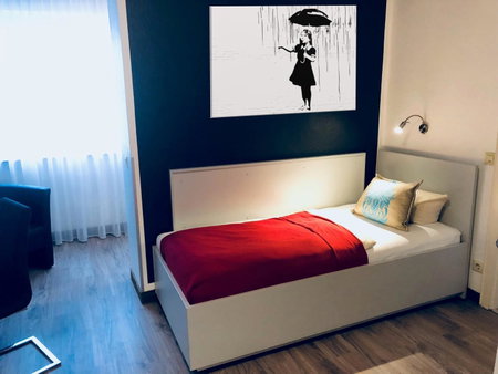 Hotel Alt Deutz City-Messe-Arena KONTAKTLOSER SELF CHECK-IN, Cologne, Deutschland