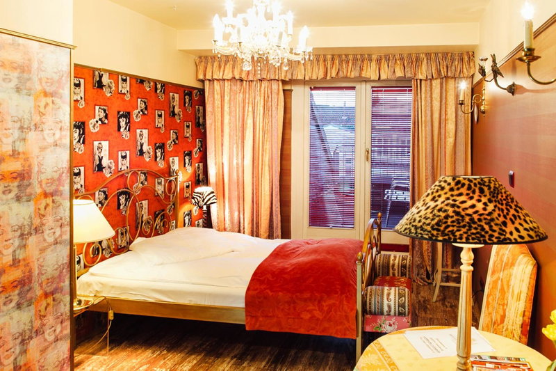 Hotel Village, Hamburg, Alemania