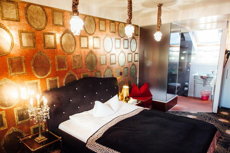 Hotel Village, Hamburg, Alemania