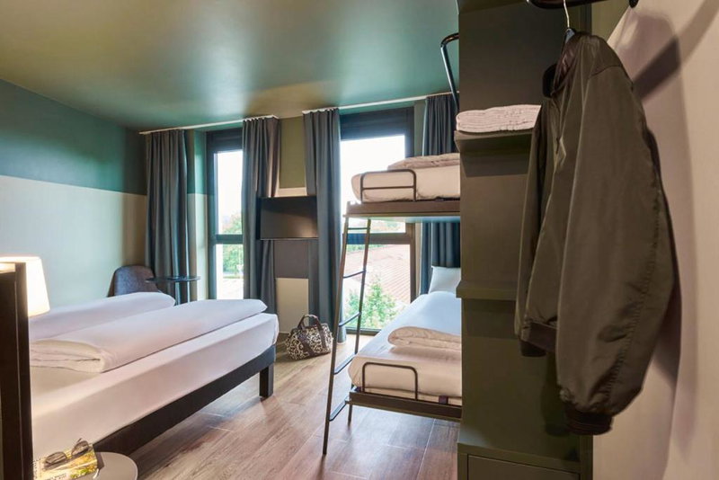 Ibis Styles Singen 24h geöffnet, Singen, Alemania