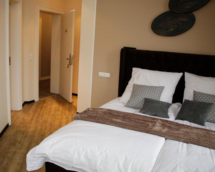 Z&B Hotel, Trier, Alemania