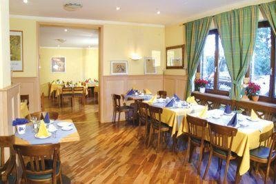 Avenon Privathotel Schwaiger Hof, Schwaig bei Nürnberg, Germany