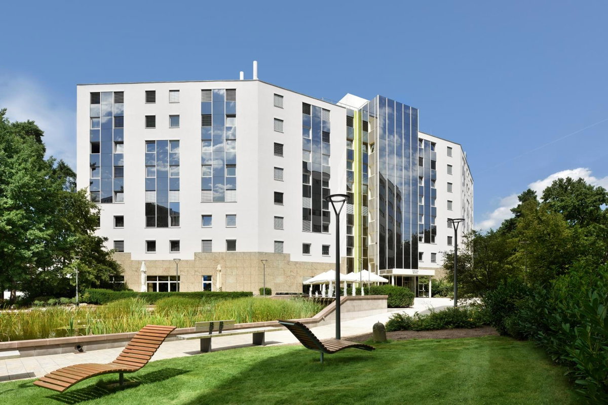 Hotel · NOVINA HOTEL Südwestpark, Nürnberg