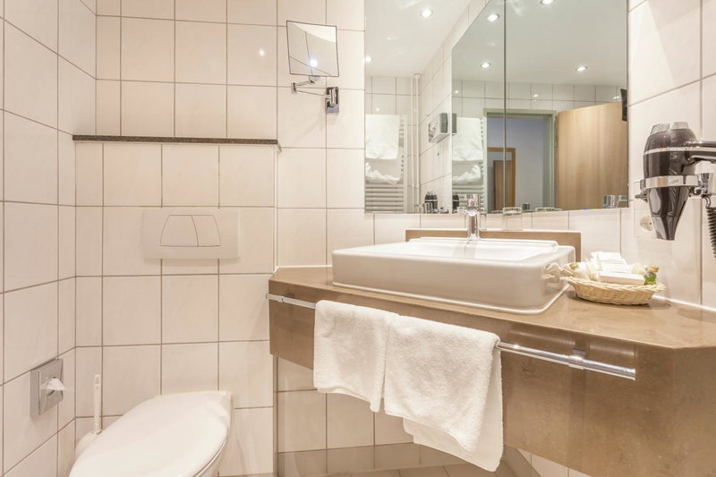 Hotel Bernstein, Ostseebad Sellin, Germany