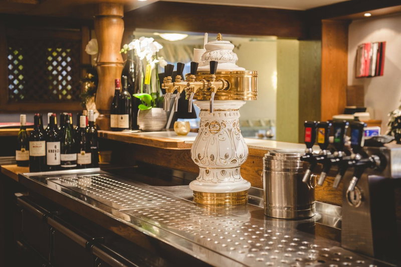 Hotel & Restaurant Zum Vater Rhein, Monheim, Germany